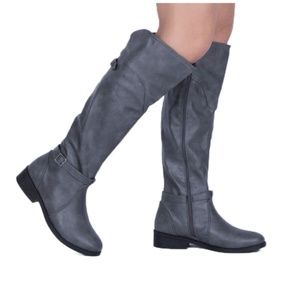New Gray knee high boots 8.5